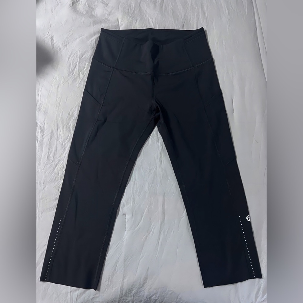 High Rise Lululemon leggings 19" length